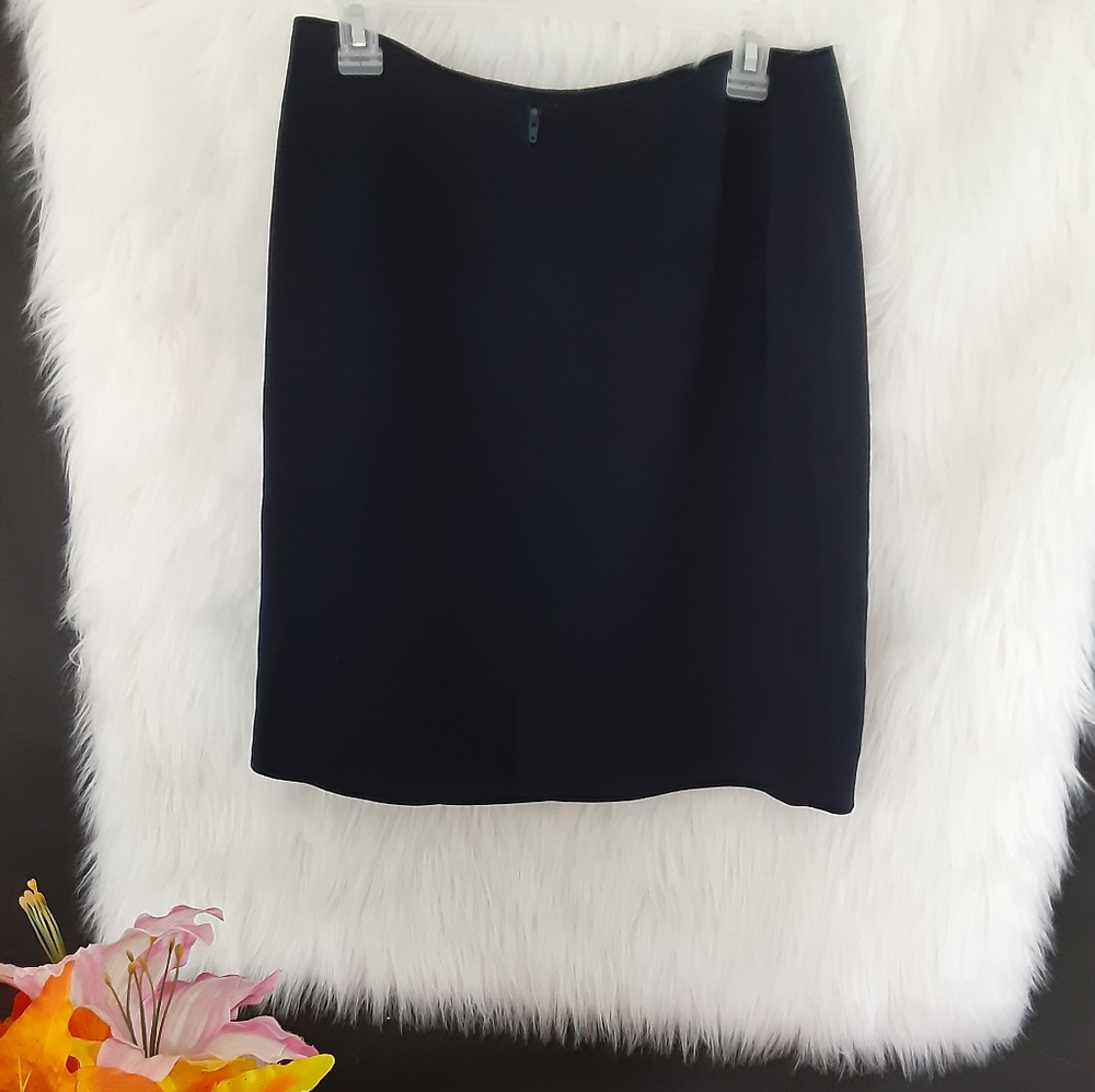 Briggs Navy Blue Pencil Skirt Size 12 - Picture 4 of 5